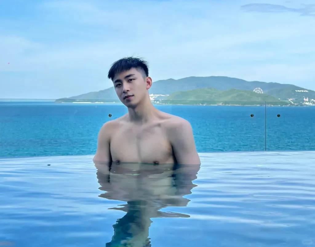 世界，您好！