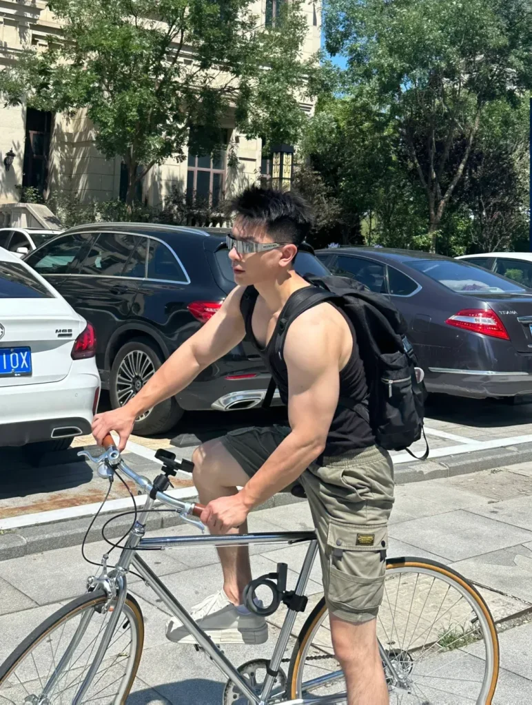 世界，您好！