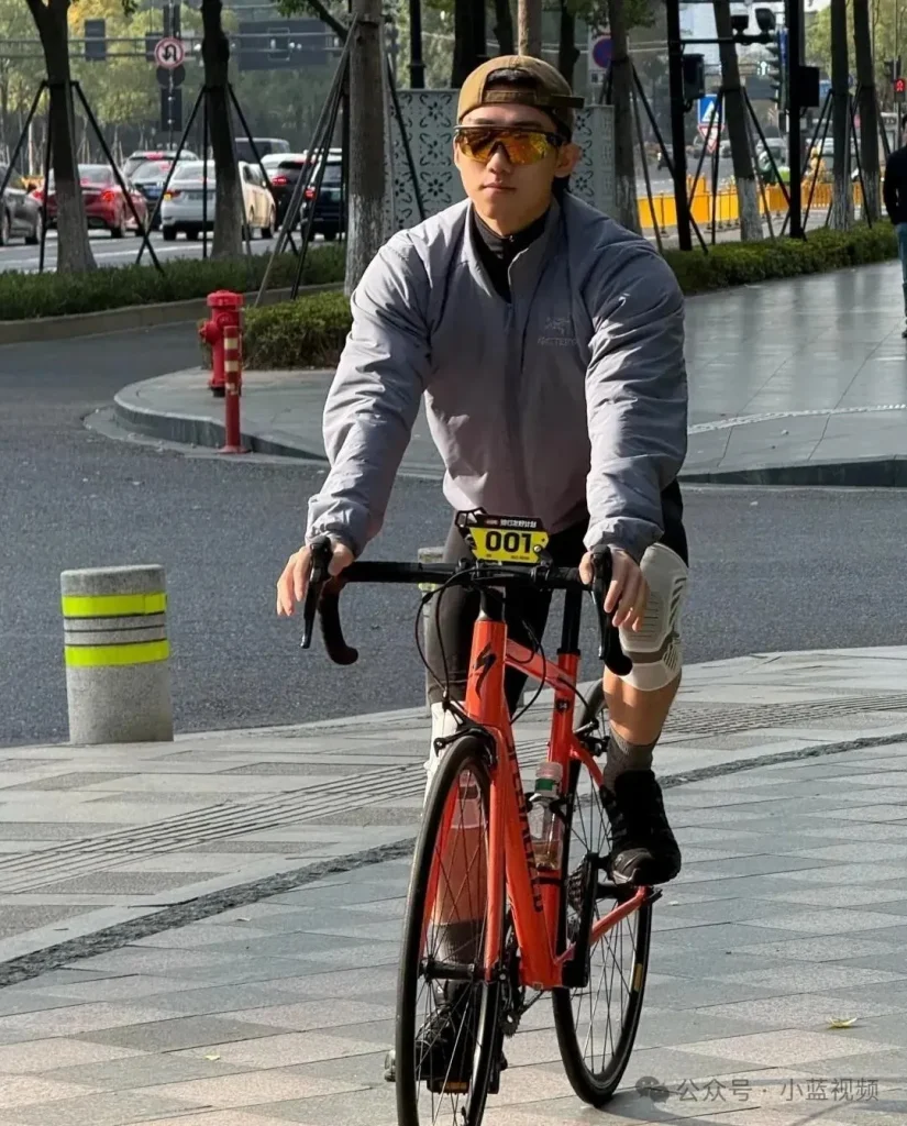 世界，您好！
