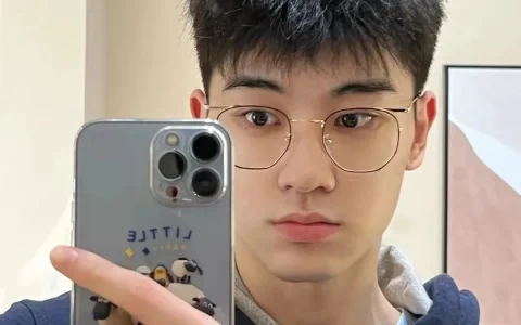 这才是男生该剪的3款发型，阳光又帅气！