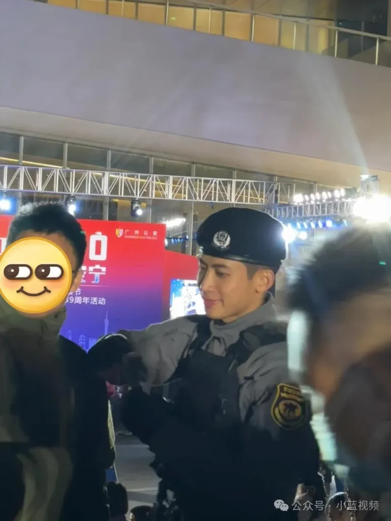 世界，您好！
