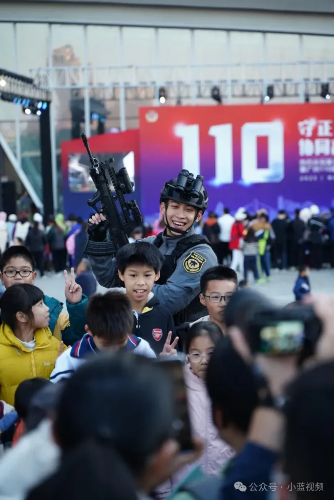 世界，您好！