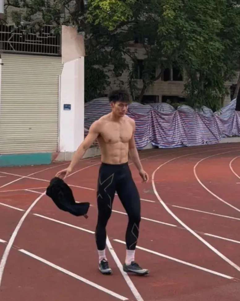 世界，您好！