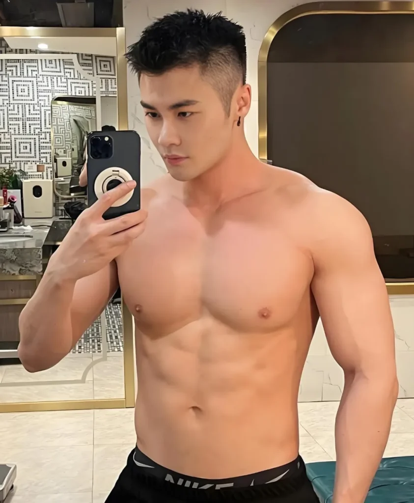 男生剪“短发”发型干净利落，试试这3款，剪完帅气提升颜值！