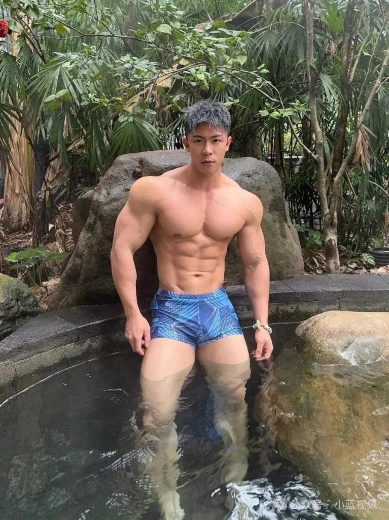 肌肉猛男老攻，重庆肌肉猛男