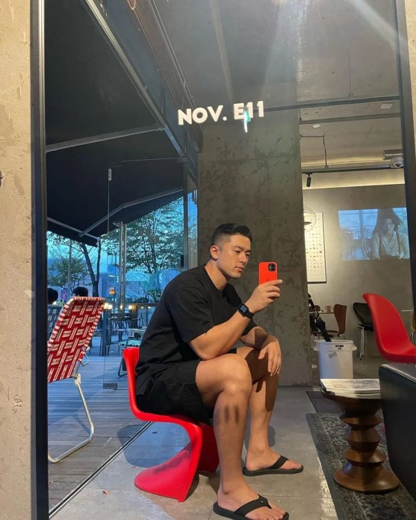 昔日翘臀熟男竟被喷颜值崩了?曾经的他到底有多帅!