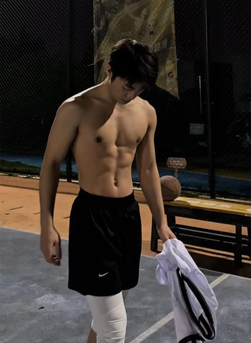 181cm四川肌肉男大体育生