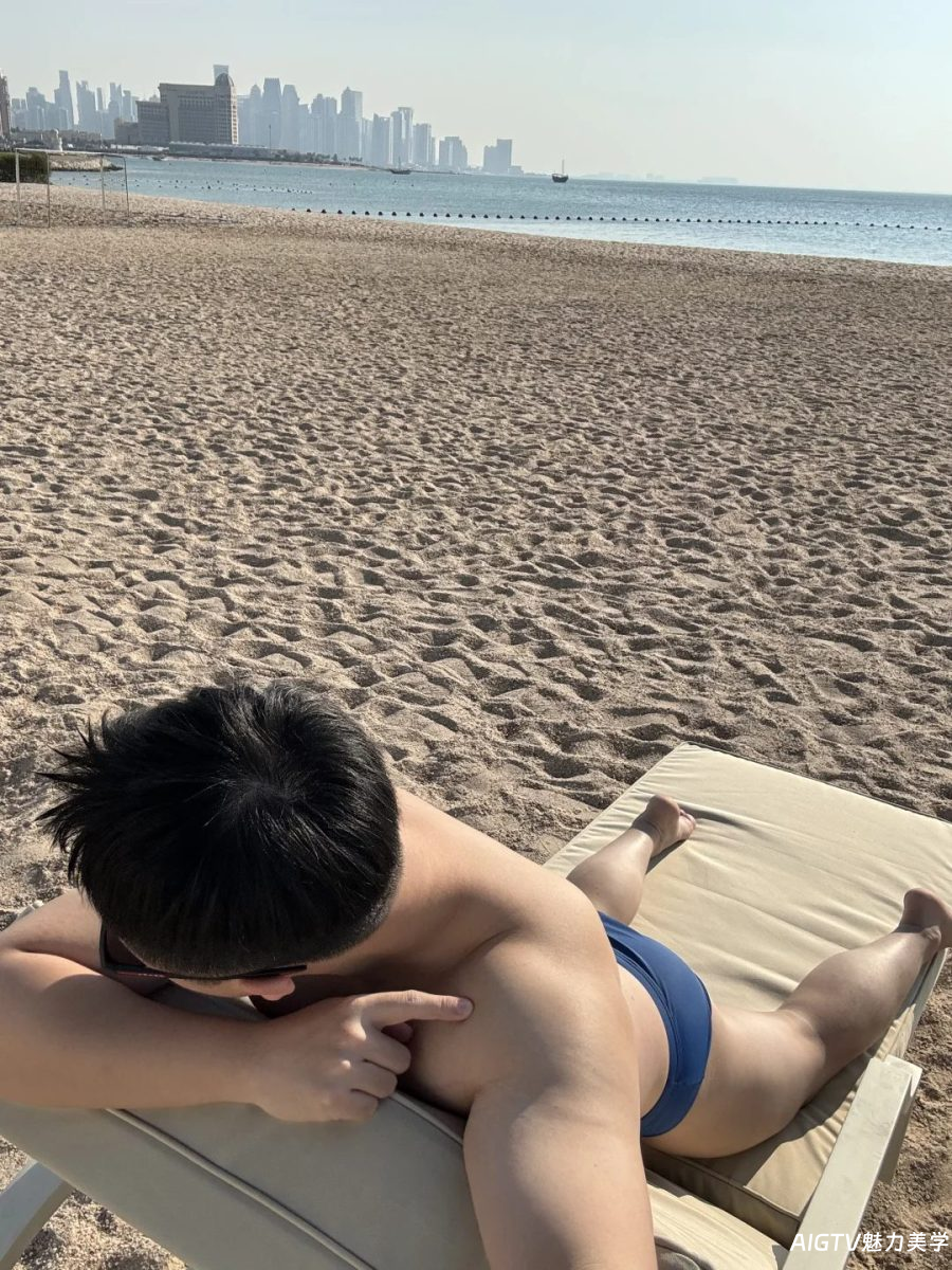 被形婚闺蜜搅黄后，亲测搞公众号比吃kyiyu