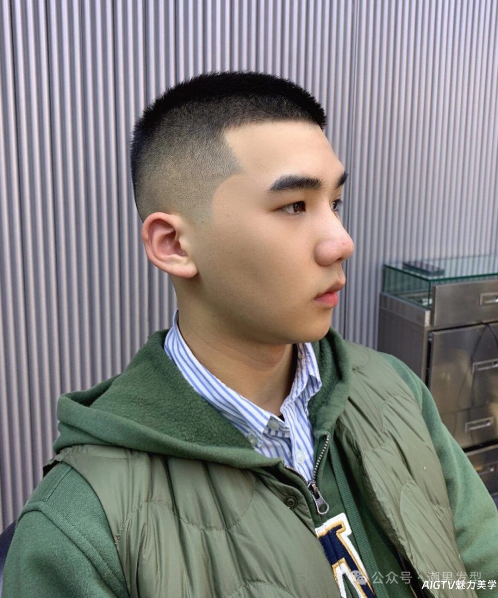 男生剪“寸头”发型阳光帅气，建议试试这3款，剪完提升颜值！
