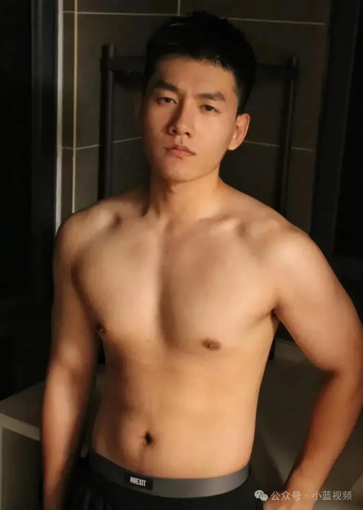185cm粗壮肌肉汉子