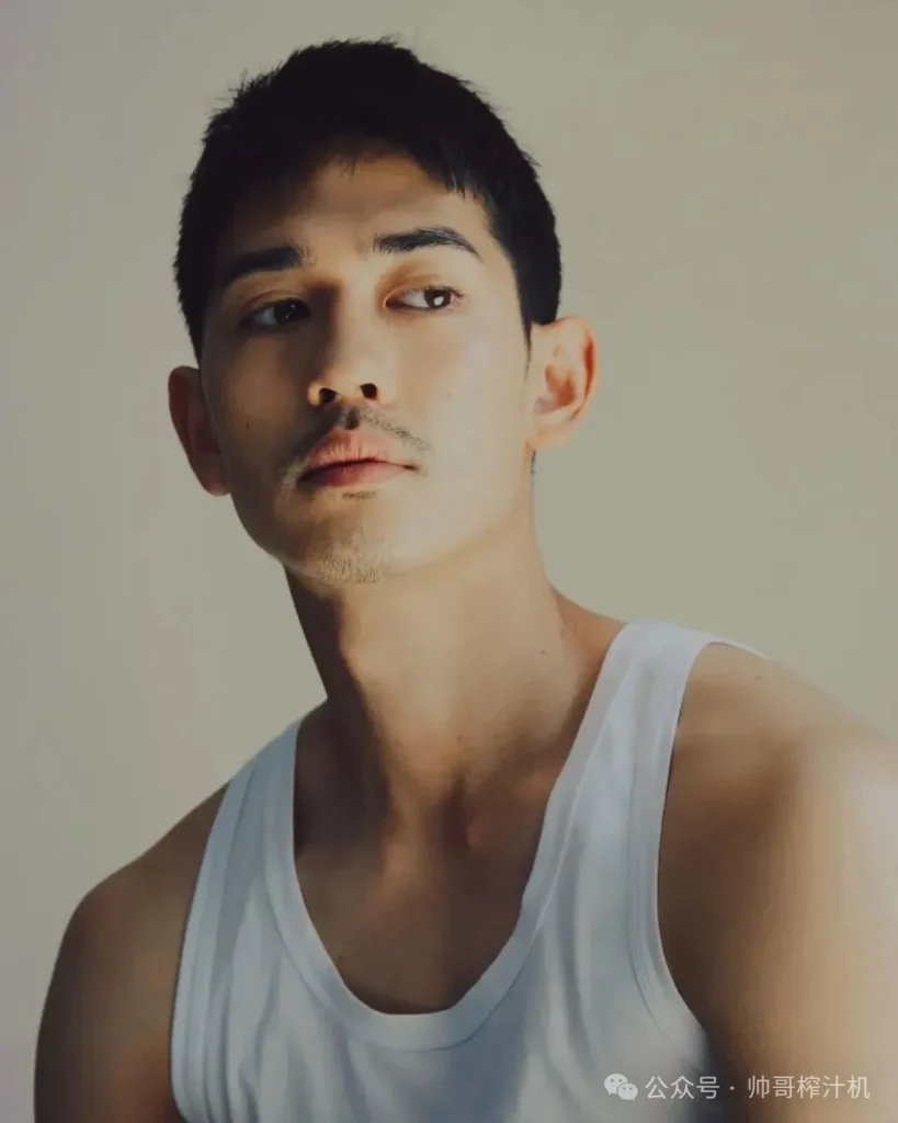 CK 新男模浅野启介重出江湖gay圈爱疯了！