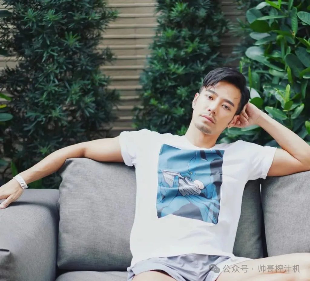 杜蕾斯肌肉男模让00后都破防了