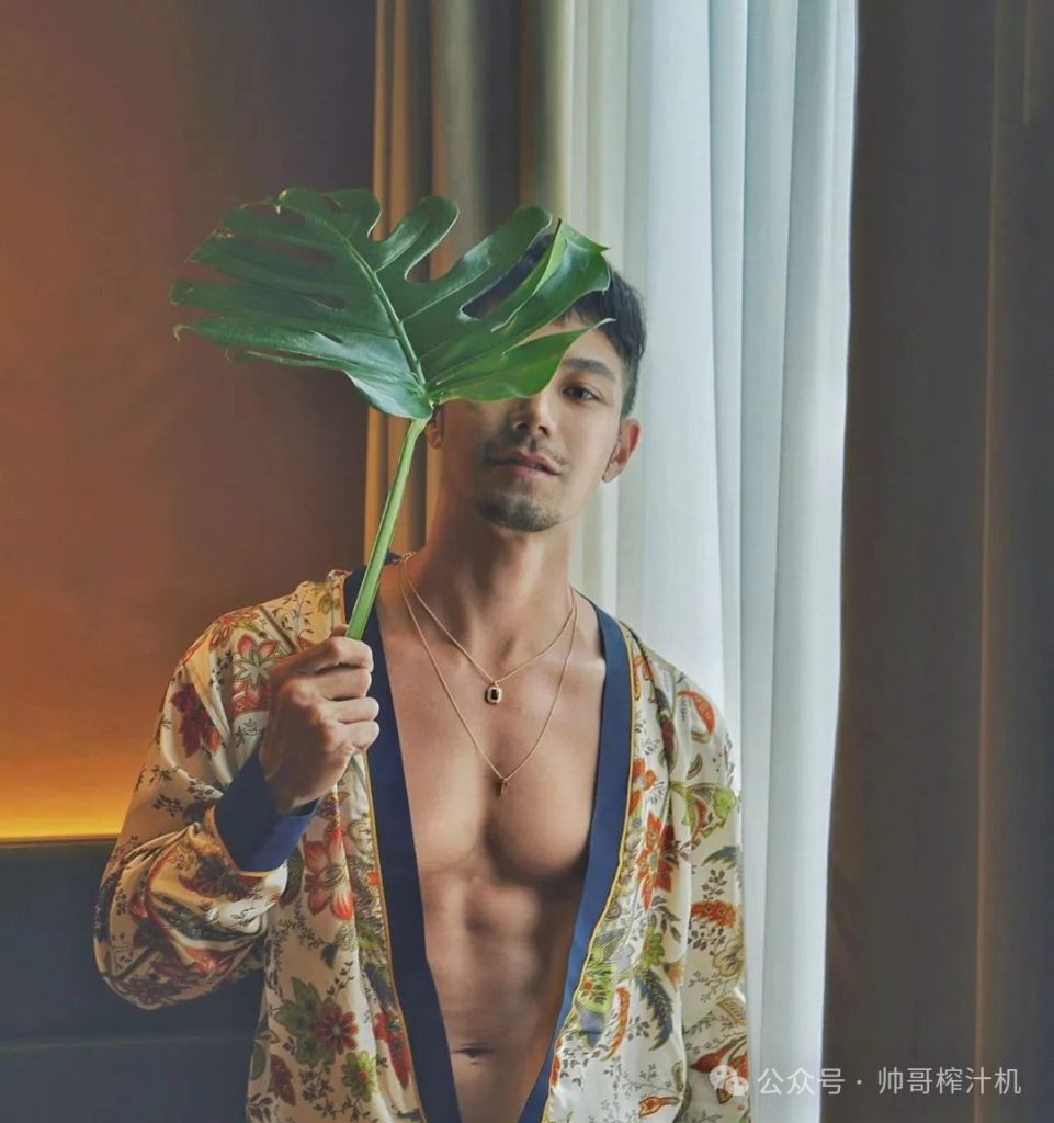 杜蕾斯肌肉男模让00后都破防了