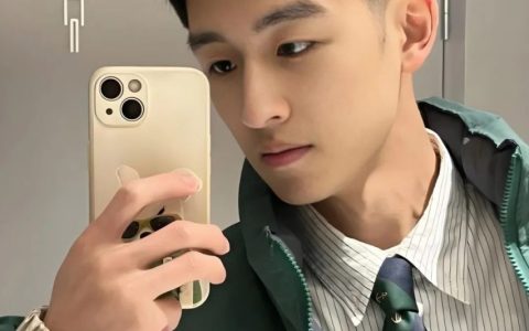 170cm男生剪这3款“露额”发型，帅气又显高，完美提升颜值