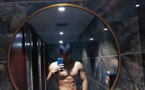 北京健身私教这身材太让人爱不释手！！