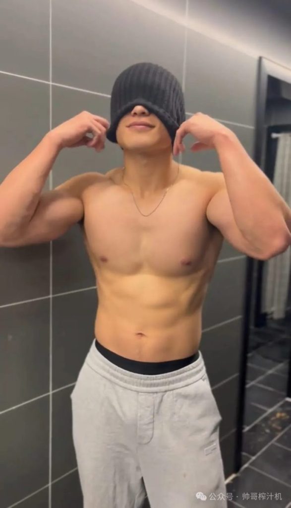北体21直男体育生,划船让人力量沸腾!