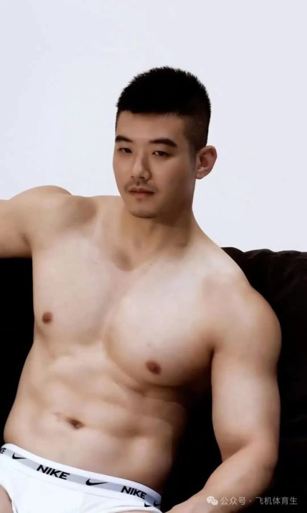 《王府密史》肌肉双男主在G圈燃爆了!