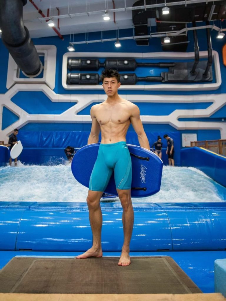反季玩水真香警告!澳门恒温水上乐园玩耍 这波湿身诱惑我认输