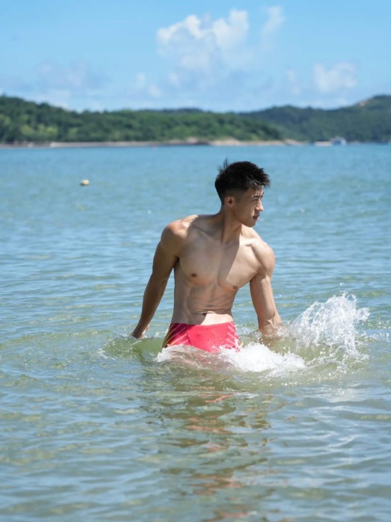 反季玩水真香警告!澳门恒温水上乐园玩耍 这波湿身诱惑我认输