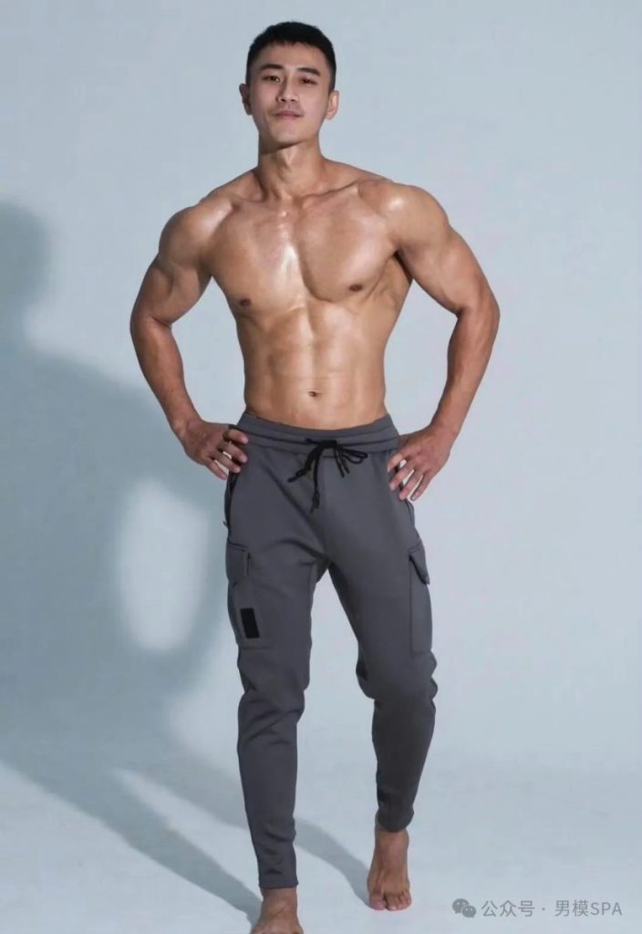 土直黑皮肌肉男模,不羁爷们帅气