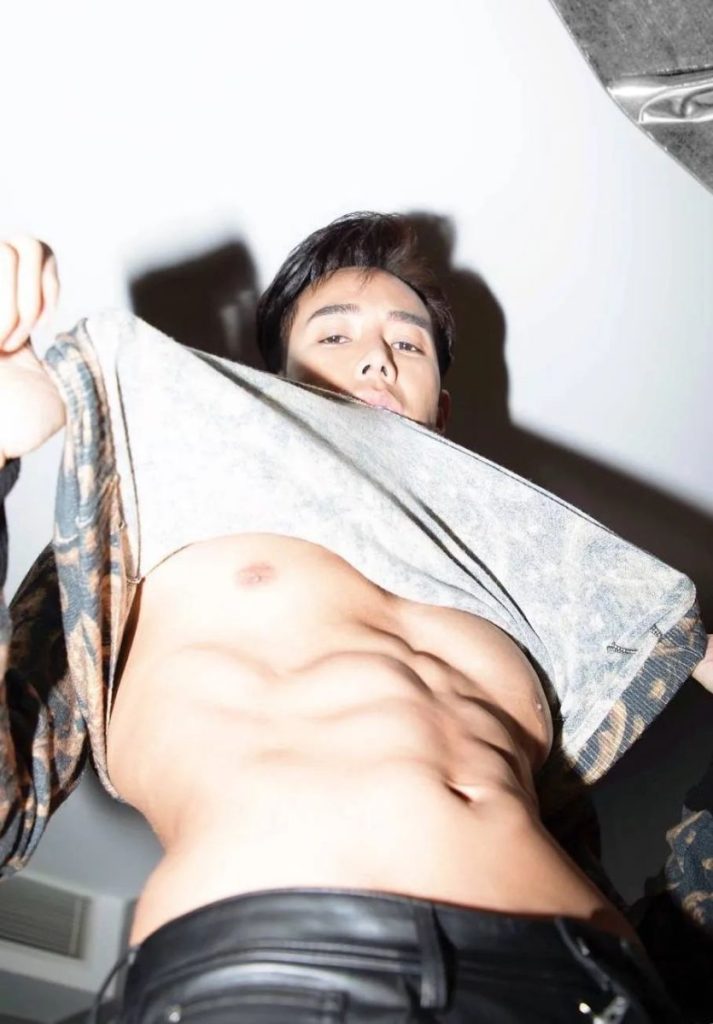 杜蕾斯男模竟然41岁了，你敢信？！