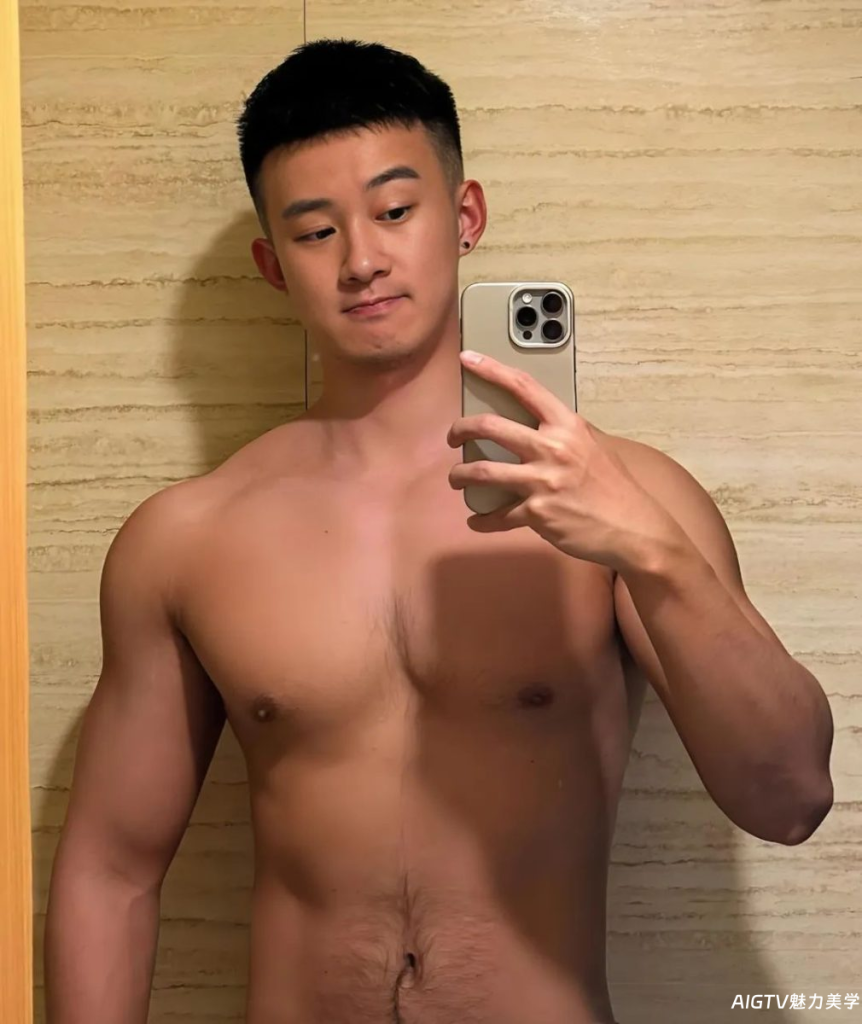 “两边铲光，中间留长”，男生剪这3款发型清爽帅气，提升颜值！
