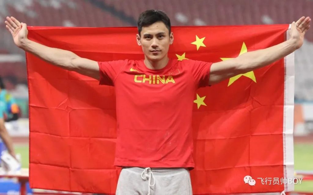 “人夫感十足”！跳高运动员姚捷穿运动服太紧被热议！