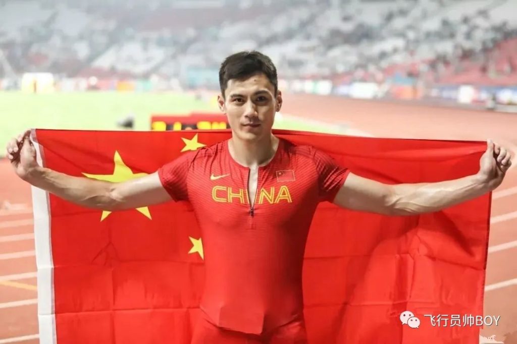 “人夫感十足”！跳高运动员姚捷穿运动服太紧被热议！