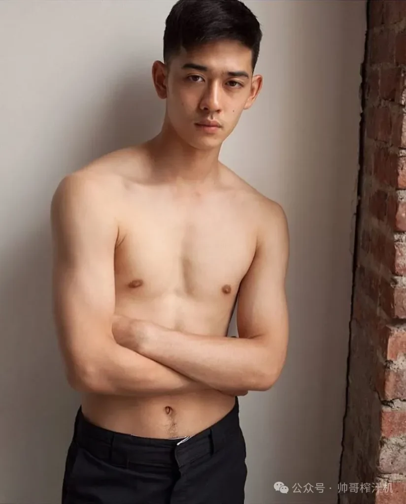 CK 新男模浅野启介重出江湖gay圈爱疯了！