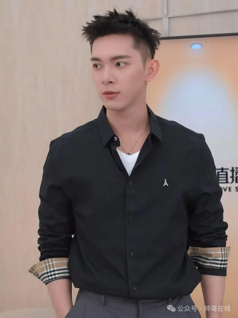 李佳琦直播间帅哥男模,可以当你男朋友吗?