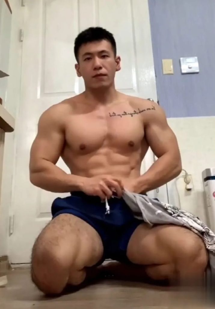 采访视频流出太火,导致退网的他现在怎么样了?