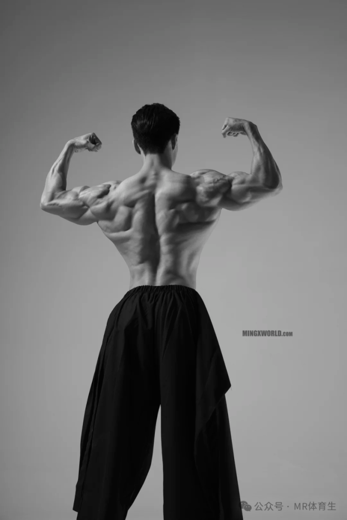 陕西184cm健美天花板肌肉男,时尚摄影大片欣赏